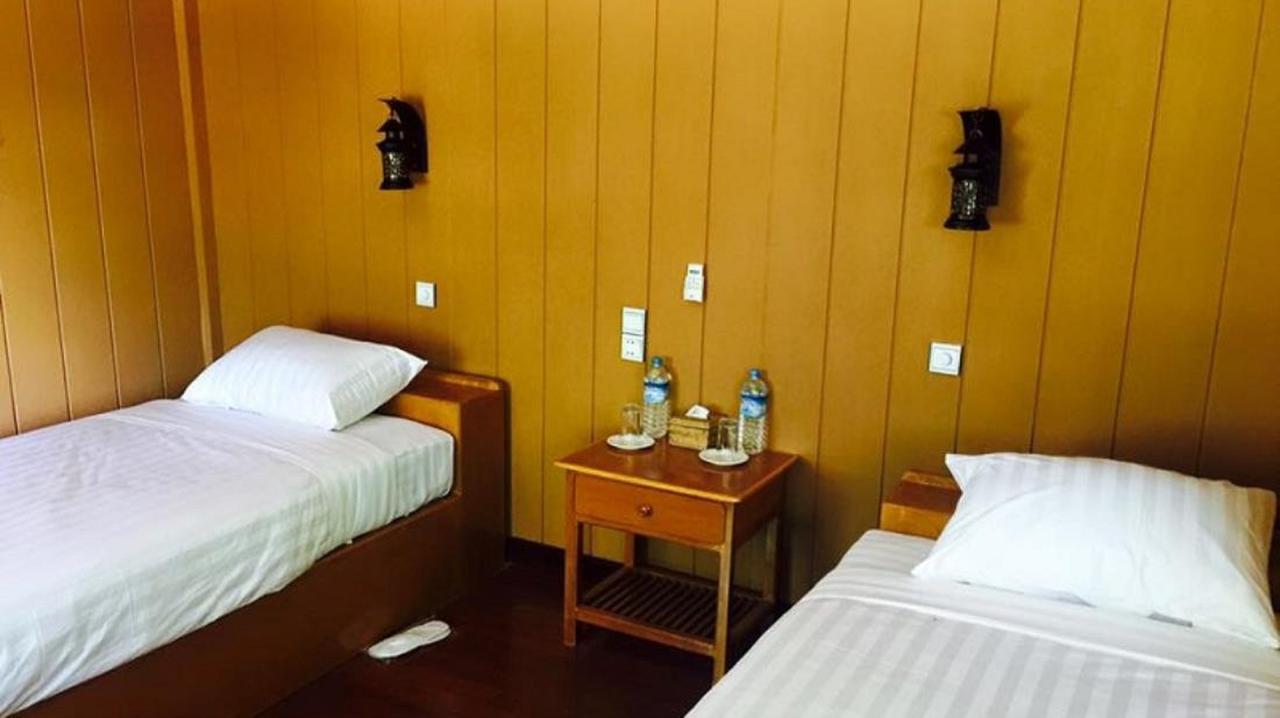 Golden Fish Motel Nyaung Shwe Extérieur photo